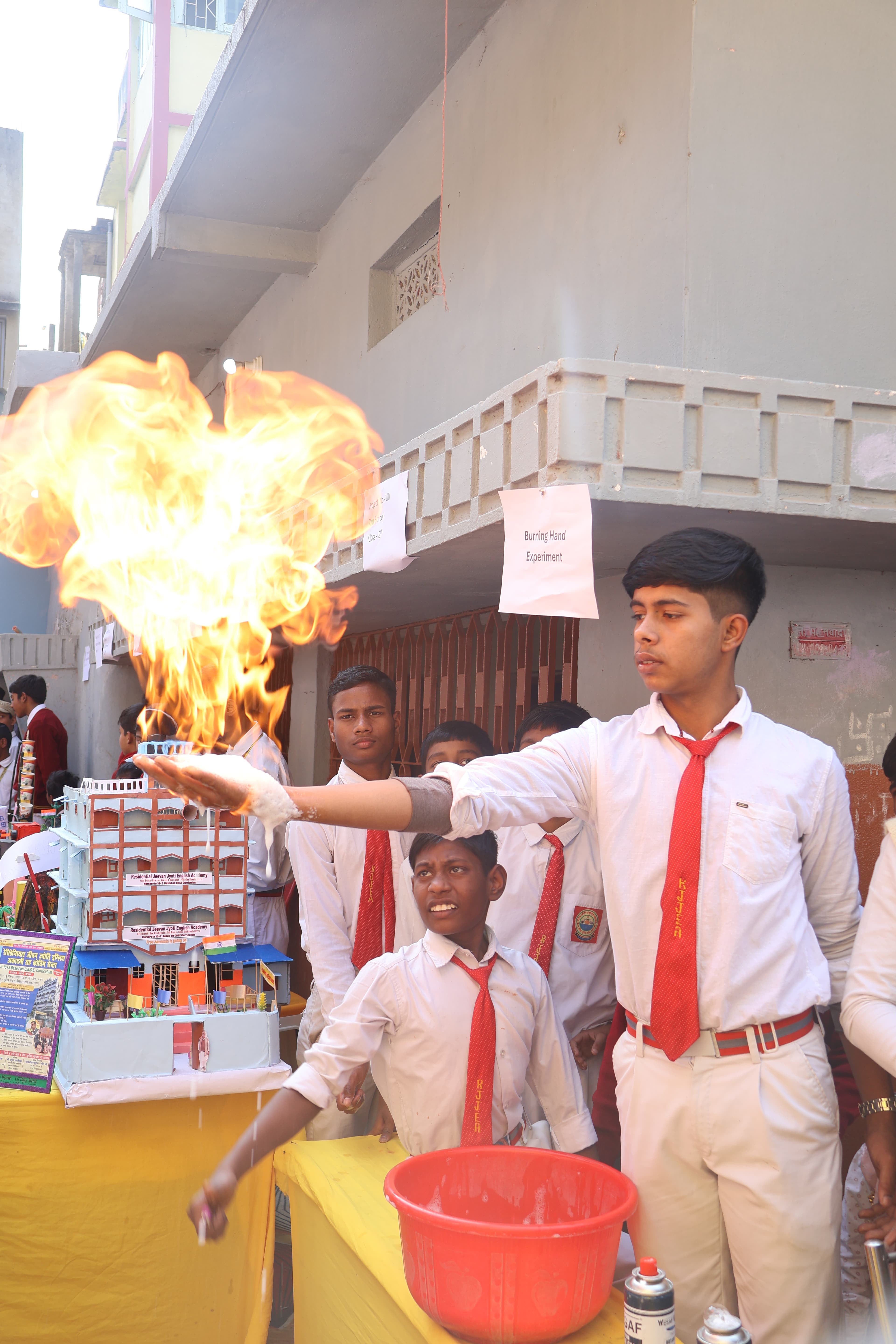 Explaining Concepts - Image 3